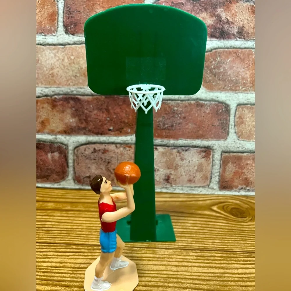 Vintage Cake Topper Basketball